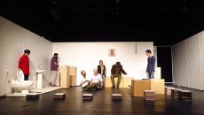 نقد و نظری بر نمایش «سماعی‌زاده» به کارگردانی رضا بهاروند