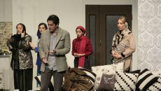 نقدی بر نمایش «معاشر» به کارگردانی احسان حاجی پور