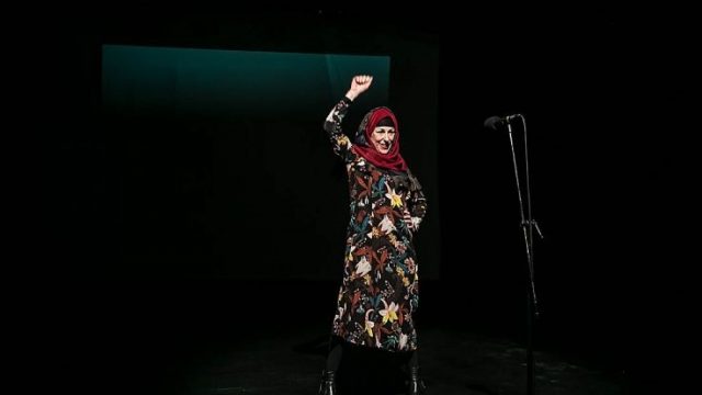 نقدی بر نمایش «پدران، مادران، فرزندان» کارگردانی آرش عباسی