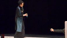 نگاهی به نمایش «نویسنده مرده است» به کارگردانی آرش عباسی