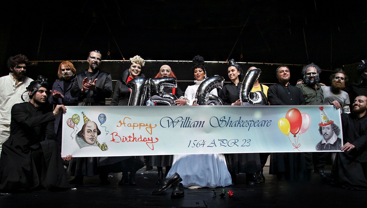 هملتی ها سالروز تولد ویلیام شکسپیر را جشن گرفتند