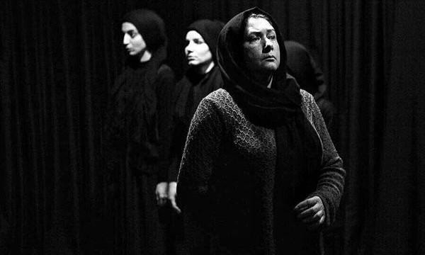 «طپانچه خانم» به تئاتر شهر می‌ رود