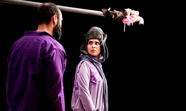 «باد شیشه را می‌لرزاند» قصه آدم‌هایی با هویت‌‌های چندگانه