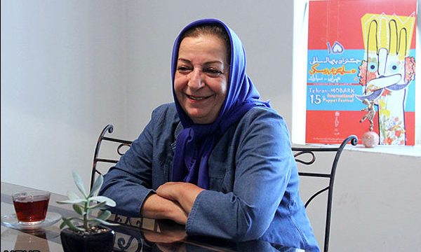 حکم دبیری مرضیه برومند بر جشنواره نمایش عروسکی صادر شد