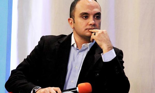 احسان کرمی مجری مراسم پایانی جشنواره «تئاتر شهر» شد