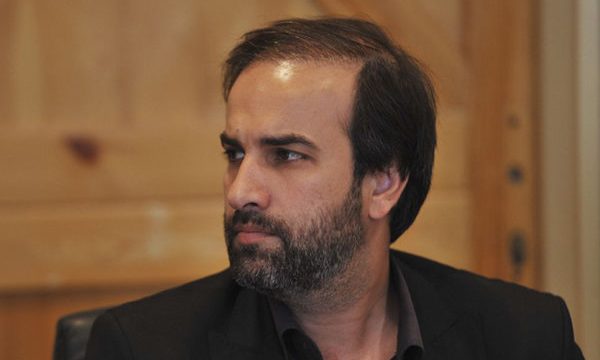 هنر تئاتر به یمن رسالت خبرنگاران زنده‌ تر از همیشه است