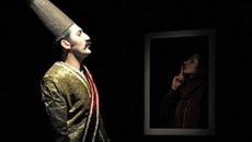 «ناگهان پیت حلبی» پراقبال ترین نمایش تماشاخانه سنگلج در سال ۹۵