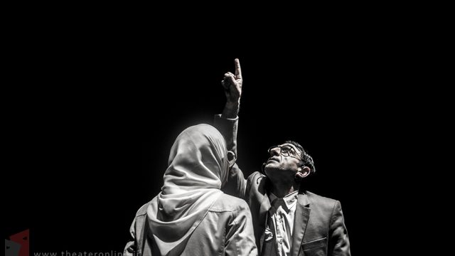 بازیگری در صحنه ؛ از تقلید تا بازبرنمود نمایی