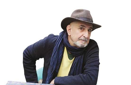 فرهاد آییش: حذف جشنواره ها به نفع تئاتر کشور نیست