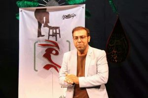 گروه‌های تئاتری از دانشگاه شکل بگیرد