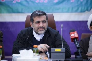 جشنواره‌های فجر با قدرت برگزار می‌شود