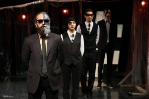 نگاهی به نمایش «دو دوز سایکوتک» کار میثم شمسیان