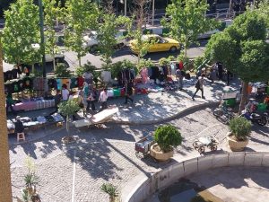 انتقال دست‌فروشان تئاتر شهر به زمین‌های معرفی شده توسط شهرداری