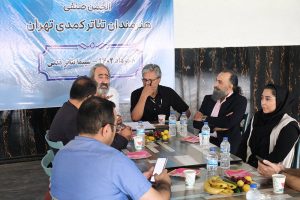 مخالف شوخی‌های جنسی بر صحنه تئاتر کمدی هستیم/ با صنف تعامل کنید