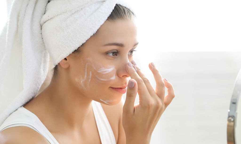 چگونه از شر تیغ برای صاف کردن سطح پوست خلاص شویم؟
