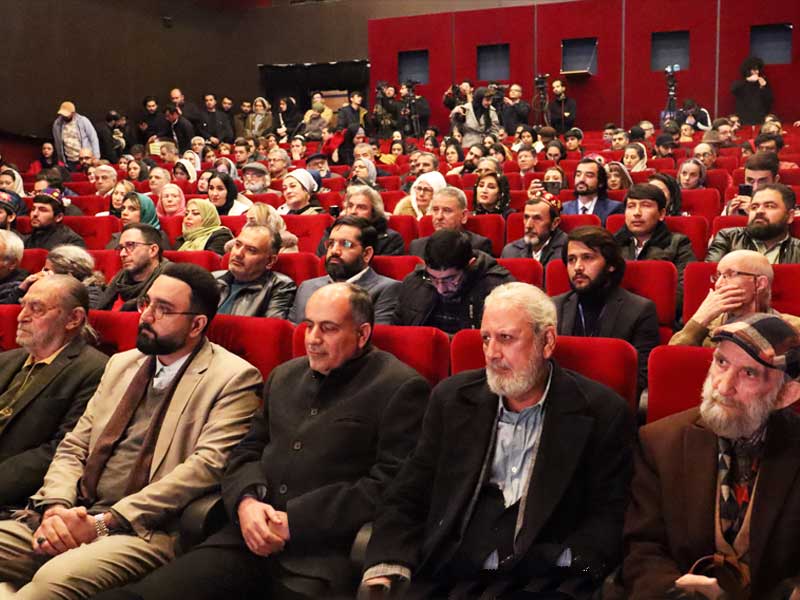 مراسم افتتاحیه جشنواره تئاتر فجر 42 در تماشاخانه ایرانشهر برگزار شد
