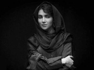 سارا رسول‌زاده با «آنها دروغ می‌گویند» روی صحنه می‌رود