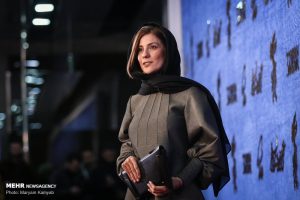 رباط صلیبی سارا بهرامی آسیب دید/ تعویق در اجرای نمایش