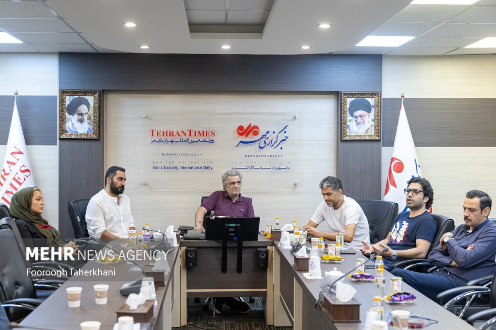تئاتر ایران درحد لیگ دسته پنجم فوتبال است/قانون‌شکنی پژمان جمشیدی