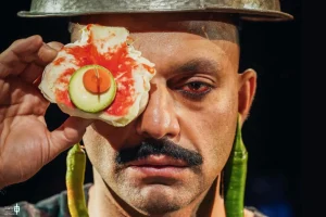 بازیگر جایگرین نمایش صابر ابر مشخص شد