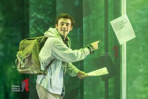 تصاویر تئاتر هر طور شما دوست دارید