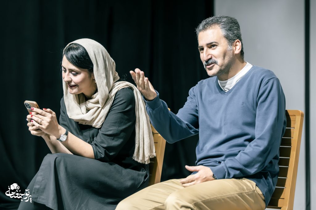 «روزهای بی‌باران» تنها تا ۸ شهریور روی صحنه می‌ماند