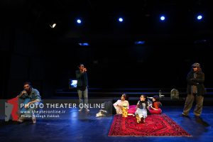 نمایش باغ بی آلبالو