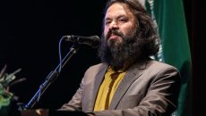 دولت و مجلس محترم، تئاتر یک «شغل» است!