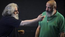 نمایشی که باید دید