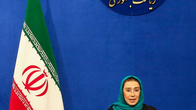 نسیم ادبی در ضیافت افطار حسن روحانی چه گفت؟