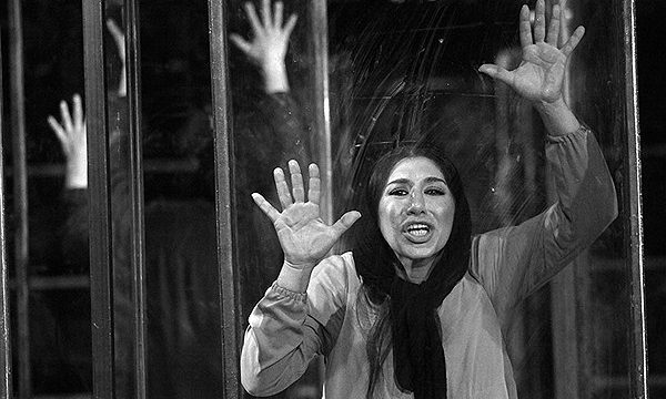 نسیم ادبی به جای الهام کردا به جمع داوران پیوست