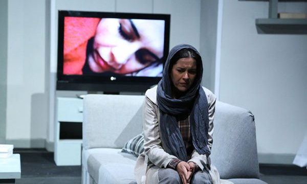 بازیگران «نگاهمان می‌کنند» در استقبال مردمی از اثر تاثیر دارند
