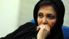 نمایش هفت‌ خوان رستم با عروسک‌ های بازیافتی