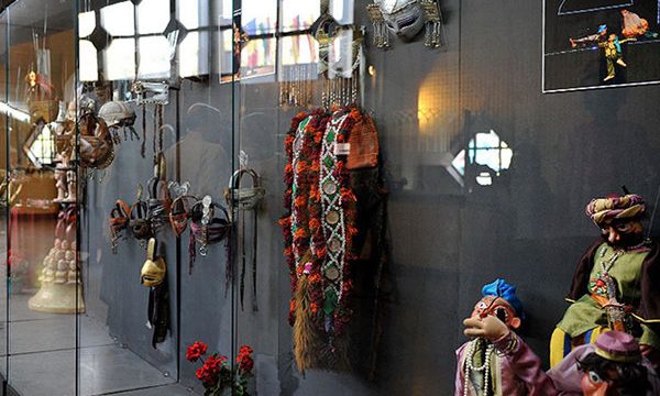نمایشگاه عروسک‌های نمایش‌های جواد ذوالفقاری افتتاح شد