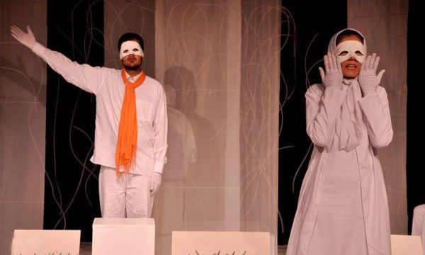 اجرای «فصل بهار نارنج» دو نوبته شد