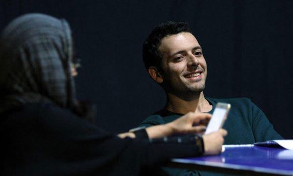 پدرام شریفی به نمایش «ماه در آب» پیوست