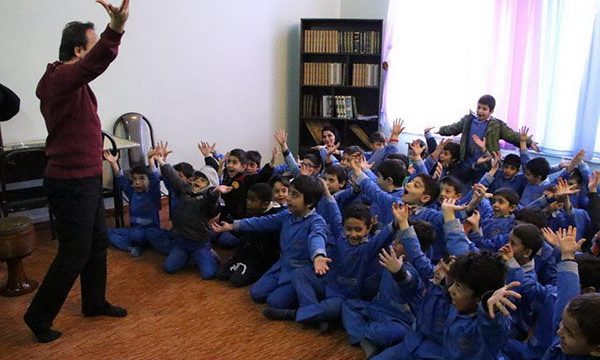 داستان «شیر و موش» نمایش شد