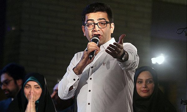 فرزاد حسنی مجری اختتامیه جشنواره تئاتر شهر شد