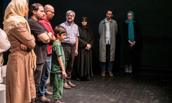 خانواده شهید بهشتی به تماشای «هفت روز از تیر شصت» نشستند