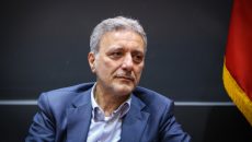 پشتیبانی از تئاتر دانشجویی را افزایش می‌ دهیم