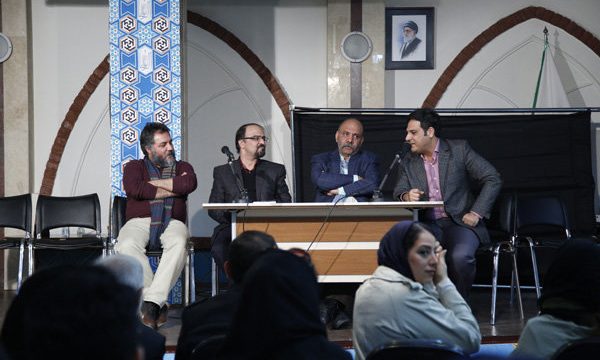 نمایشنامه‌های دژاکام تنه به تنه آثار کلاسیک ایرانی می‌زند