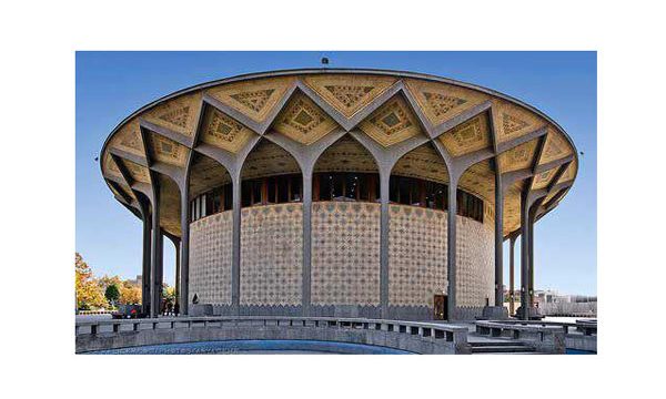 ساعت اجرای ۲ نمایش در مجموعه تئاتر شهر تغییر کرد