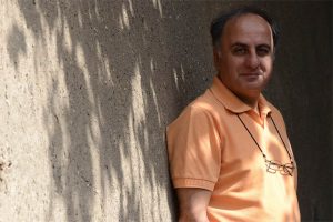زوج باستان شناس وارد غار می شوند/ مراحل پایانی «بازیچه»