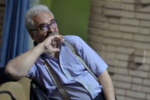 رییس سنگلج با «آمیزقلمدون» همراه شد