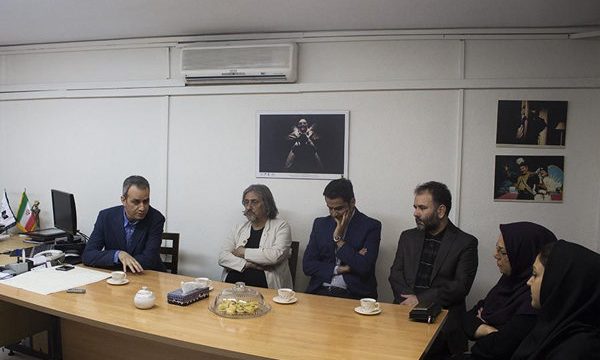 مراسم معارفه مدیر روابط عمومی اداره کل هنرهای نمایشی برگزار شد