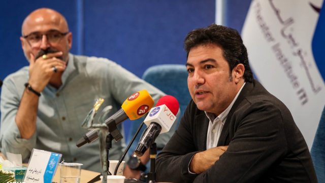 نگران استقلال من نباشید/ از ارز دولتی استفاده می کنیم