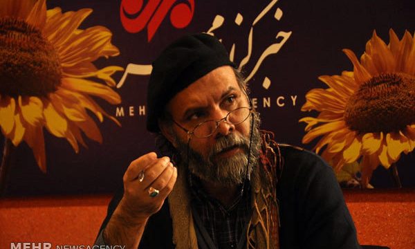 هنرمند عزت خود را از مردم می‌ گیرد