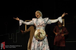 گزارش تصویری نمایش «پشت سرتو نگاه نکن»