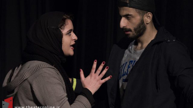 نمایش «در» مهربان به سالن ارغنون آمد